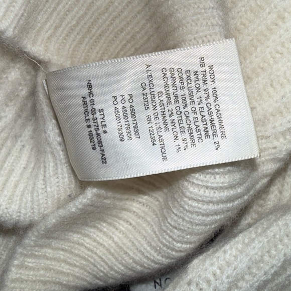 Aritzia Cashmere cardigan sweater - Picture 2 of 6
